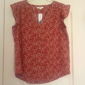 NWT Monday Fun Flutter Sleeve Blouse